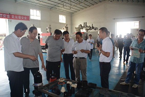 20160808171340877001