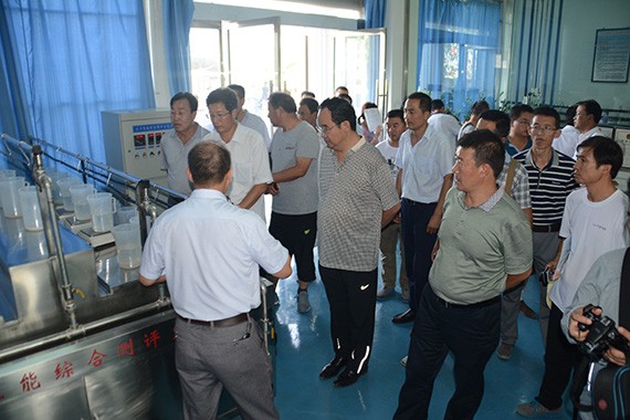 20160808171341383004