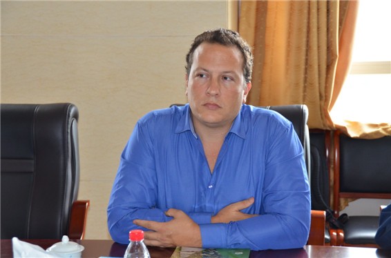 20160928105227714006