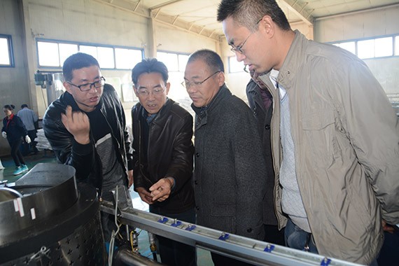 20161118103950703002