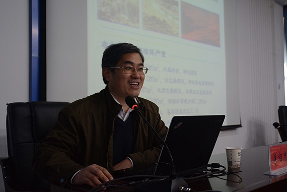 20161208090133449001