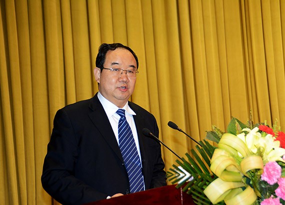 20170124102701873001