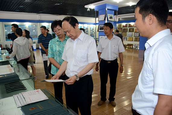 20170628165441563001