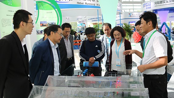 20170929224358807003