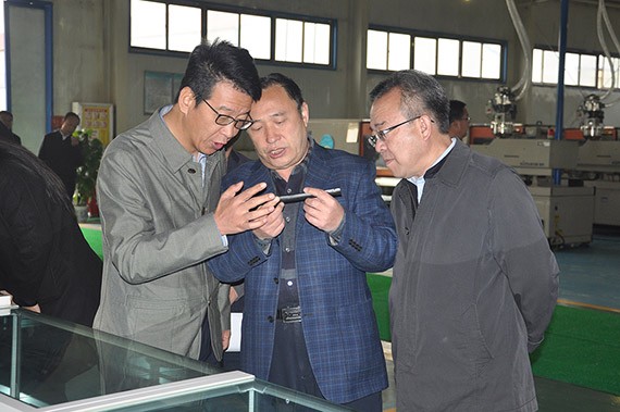 20181109091405355002